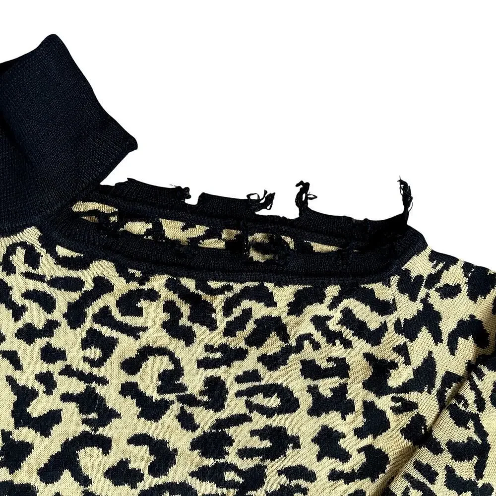 LOVERS+FRIENDS LEOPARD‎ PRINT ARLINGTON ONE SHOULDER  SWEATER SIZE S